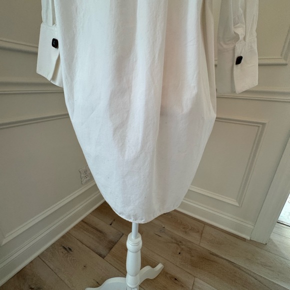 Zara White Button Down Oversized Shirt with French Cuffs - Picture 9 of 12